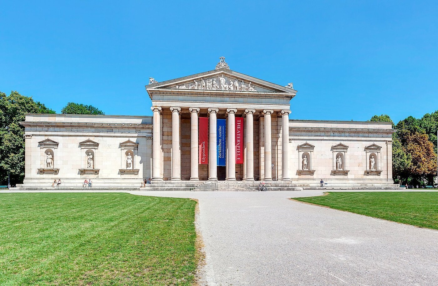 Квартира в многоэтажно доме с 1 комнатная | München-Maxvorstadt | 70087 | Kurze Wege...