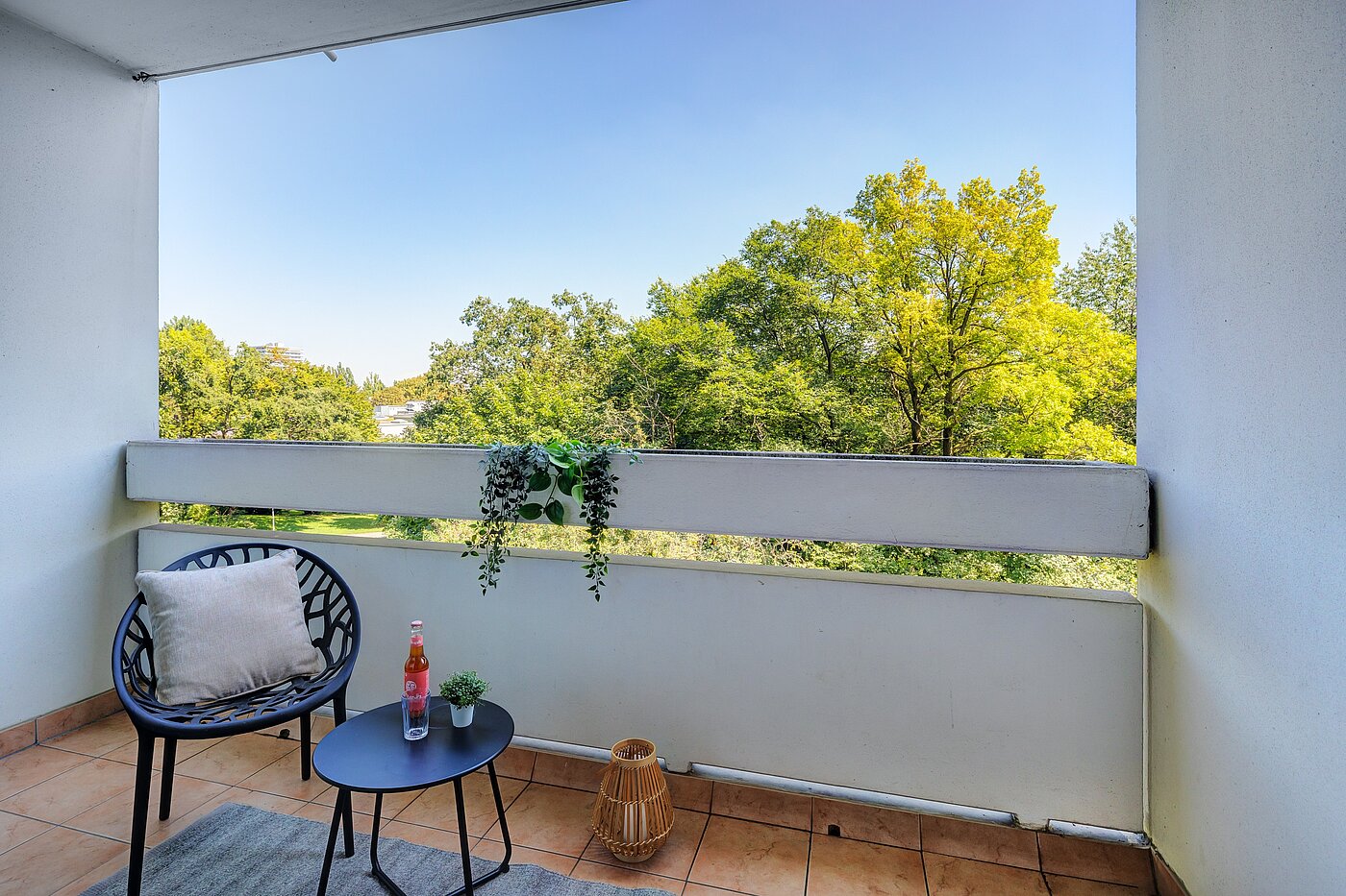 Квартира в многоэтажно доме с 3 комнатами | München-Bogenhausen | 70261 | ...und Balkon