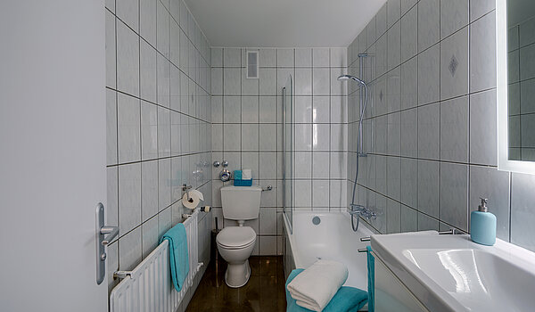 Квартира в многоэтажно доме с 1 комнатная | München-Obergiesing | 70420 | Badezimmer