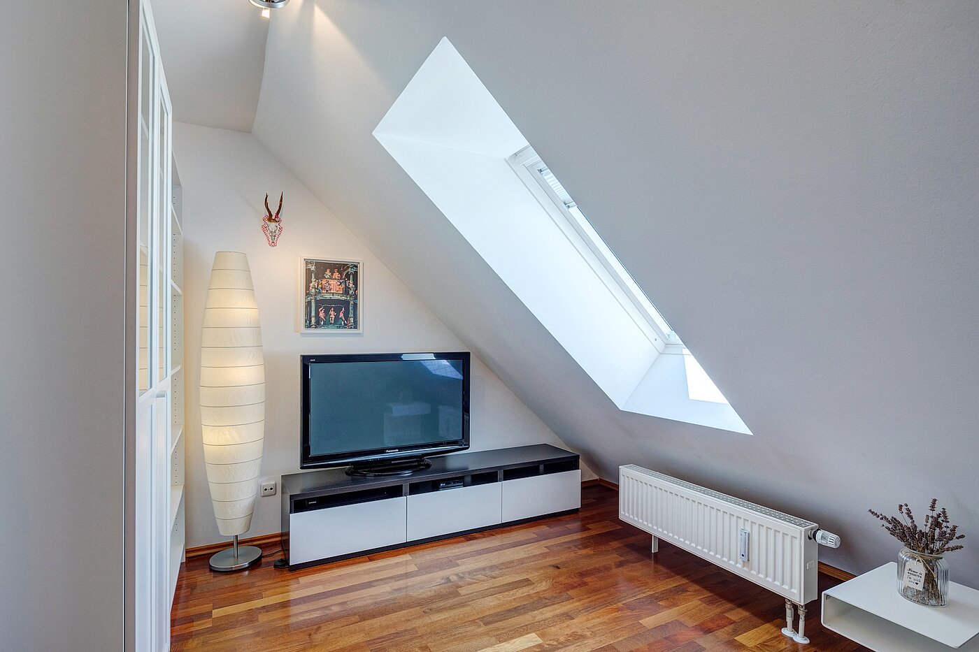 Дуплекс с 2.5 комнатами | München-Ludwigsvorstadt | 2111ML5 | ...mit Dachflächenfenster