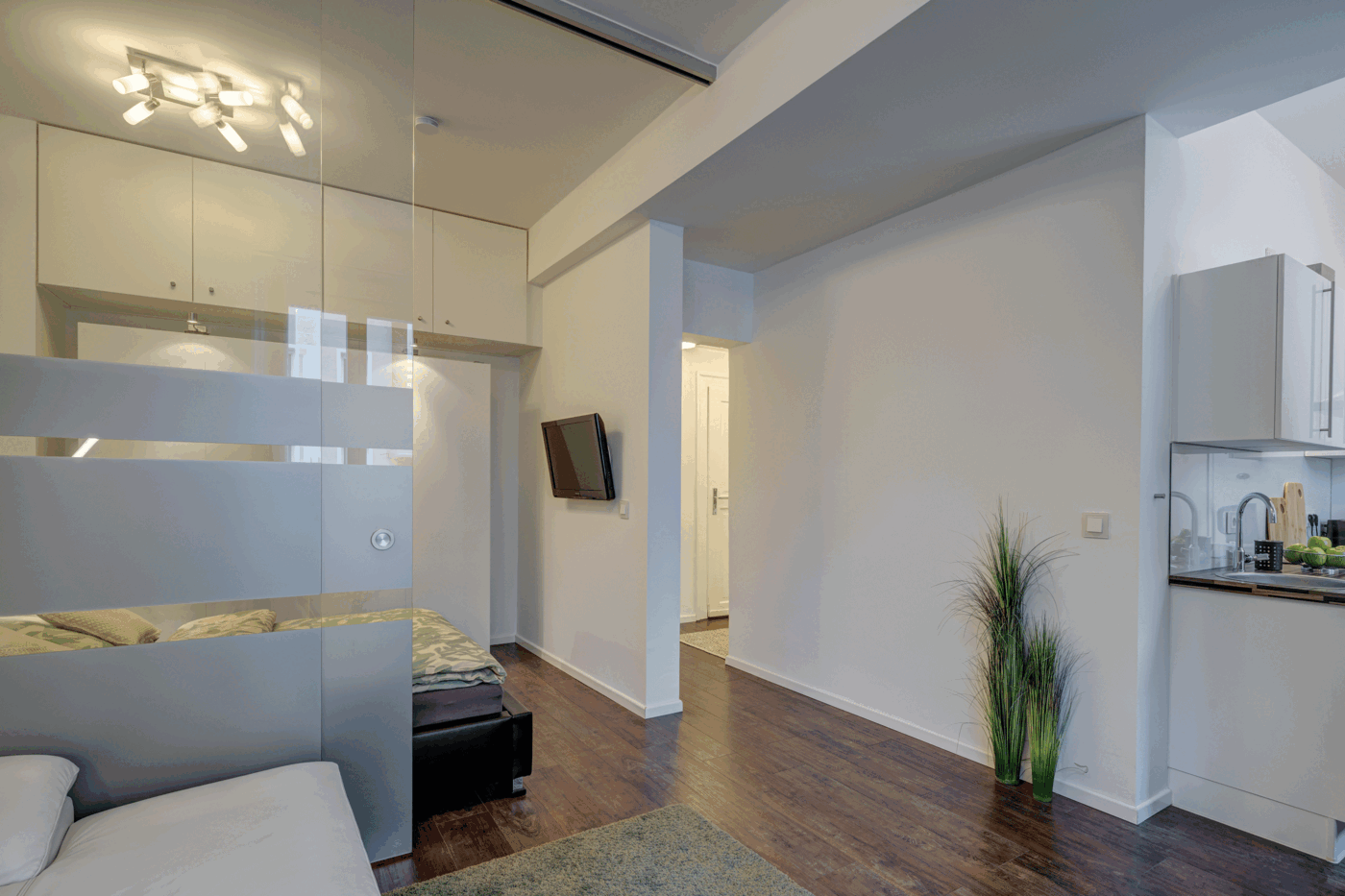 Квартира в многоэтажно доме с 1 комнатная | München-Neuhausen | 70235 | Blickrichtung Eingang