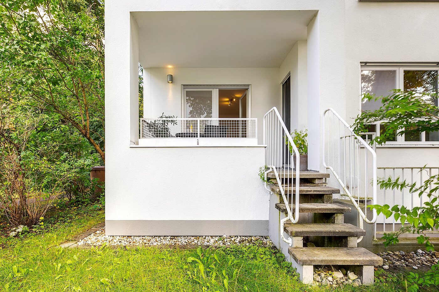 Квартира в многоэтажно доме с 2 комнатами | München-Pasing | 2108ML1 | ...kleiner Privatgarten