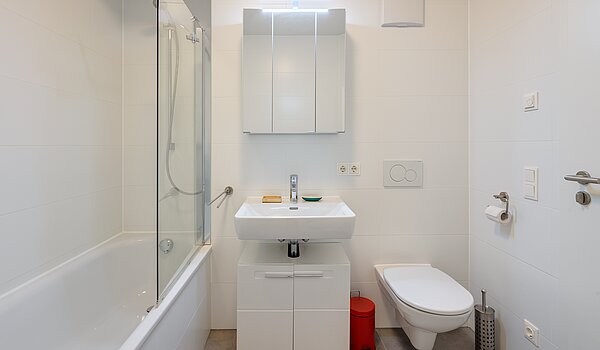 Квартира в многоэтажно доме с 2 комнатами | München-Ramersdorf | 70472 | Schönes Bad