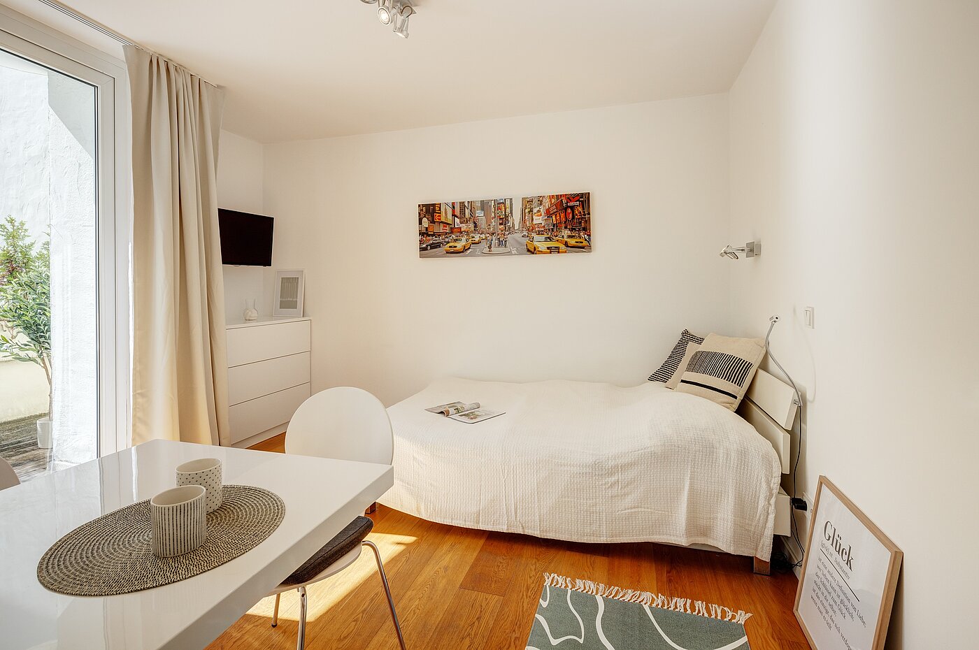 Квартира в многоэтажно доме с 1 комнатная | München-Maxvorstadt | 70027 | Gemütlich und...