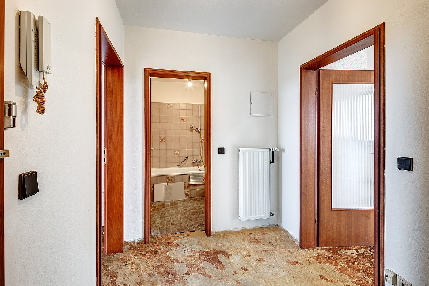Квартира в многоэтажно доме с 2 комнатами | München-Moosach | 2203ML5 | Geräumige Diele
