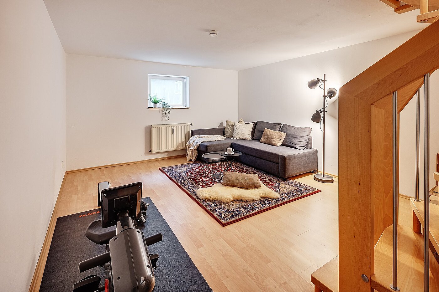 Квартира в многоэтажно доме с 3 комнатами | München-Hasenbergl | 2105ML10 | mit Fenster