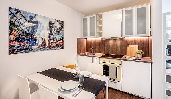 Квартира в многоэтажно доме с 2 комнатами | München-Bogenhausen | 70142 | Integrierte Küche