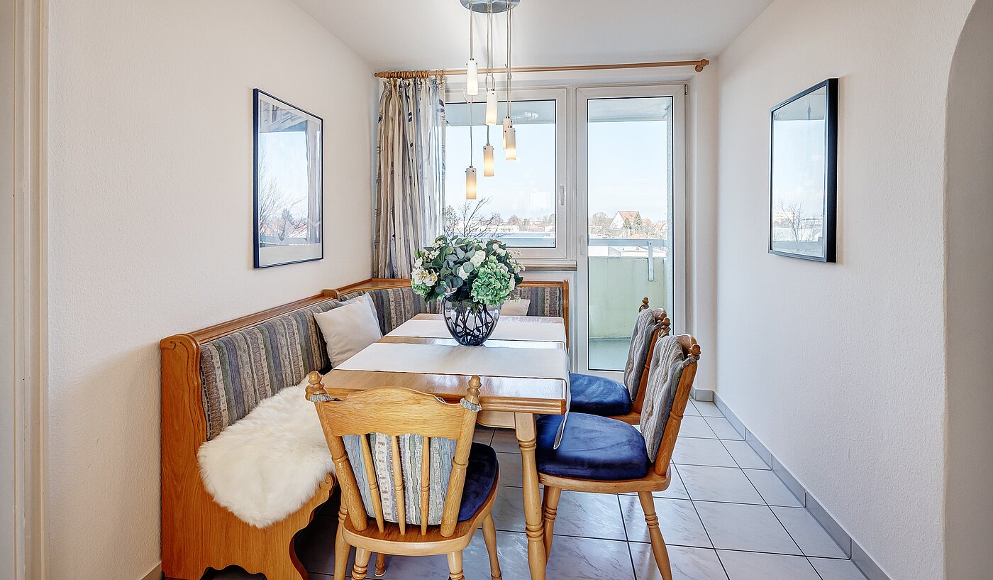 Квартира в многоэтажно доме с 3.5 комнатами | Haar | 2201ML5 | ...Essbereich und...