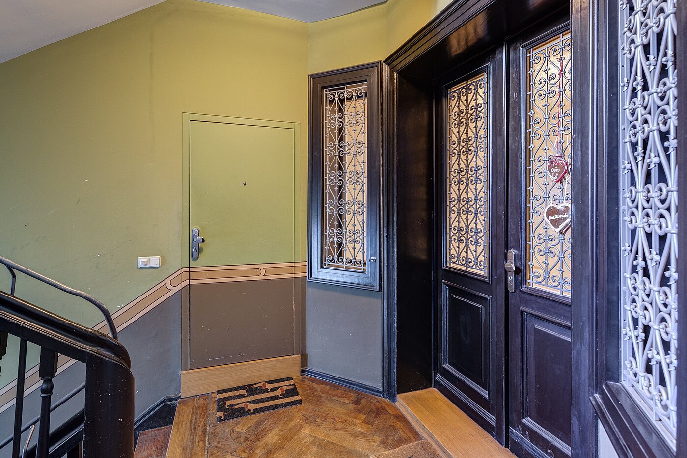 Квартира в многоэтажно доме с 1 комнатная | München-Ludwigsvorstadt | 70388 | Eingangstüre Wohnung