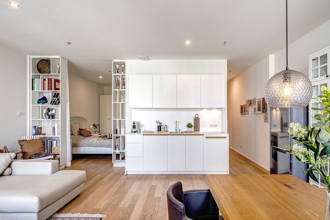 Apartment с 1.5 комнатами | München-Neuhausen | 70444 | ...integriert