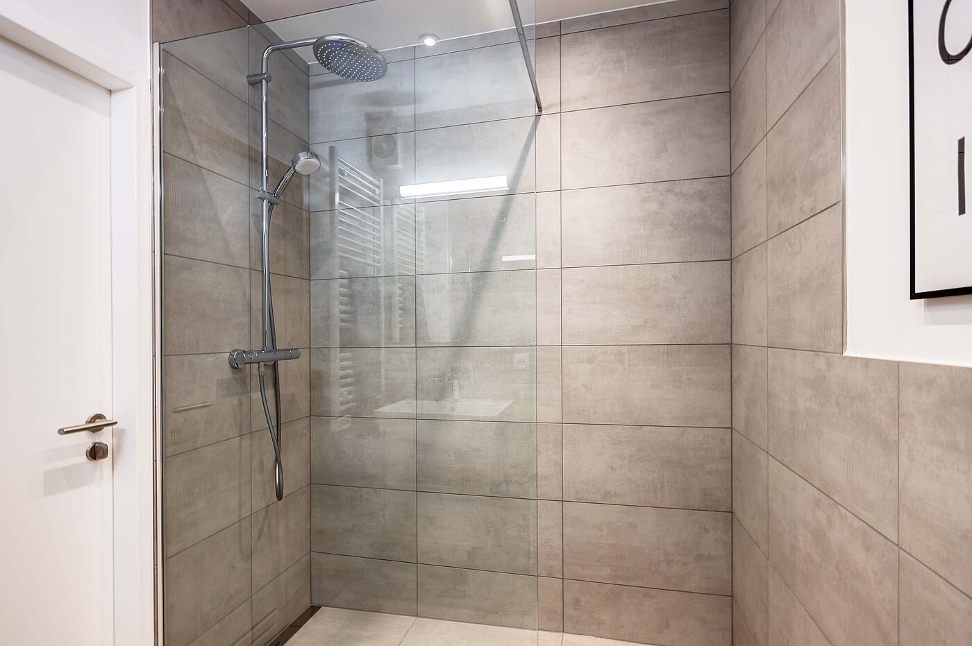 Квартира в многоэтажно доме с 1 комнатная | München-Bogenhausen | 70457 | Walk-In Dusche
