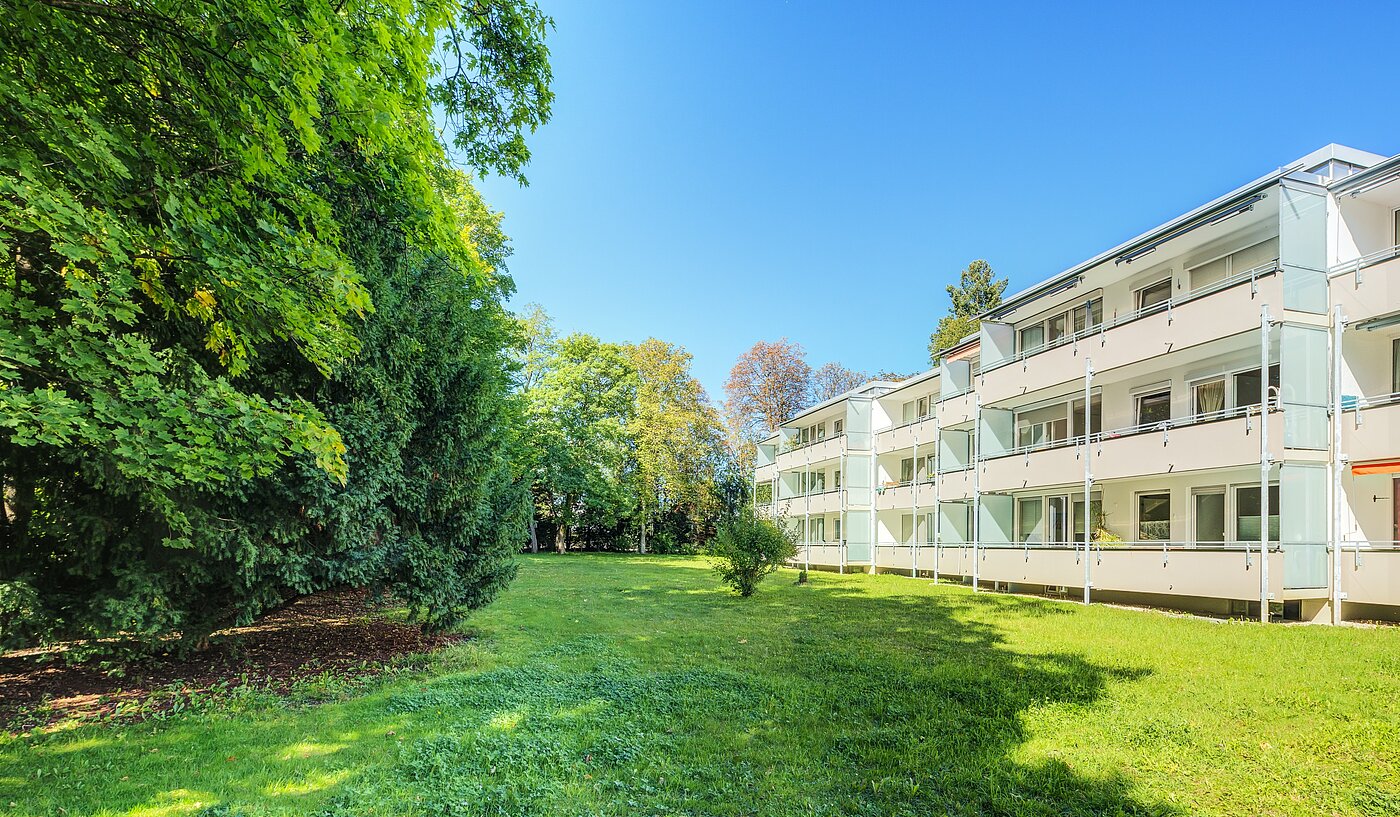 Квартира в многоэтажно доме с 3.5 комнатами | 70284 | Parkähnliches Grundstück