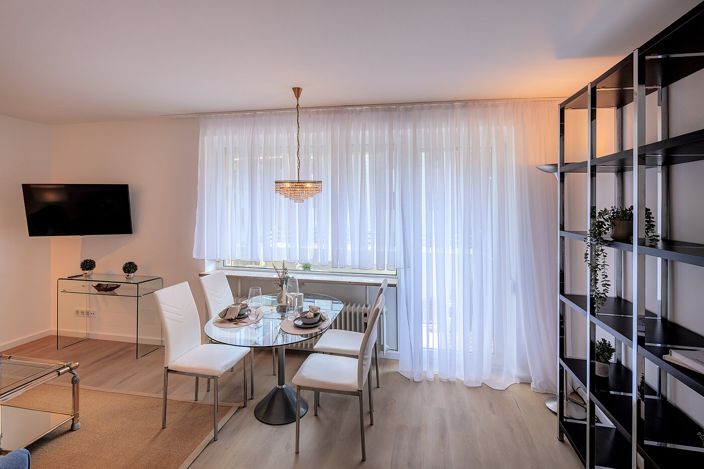 Квартира в многоэтажно доме с 2 комнатами | München-Sendling-Westpark | 70413 | ...Essbereich mit...