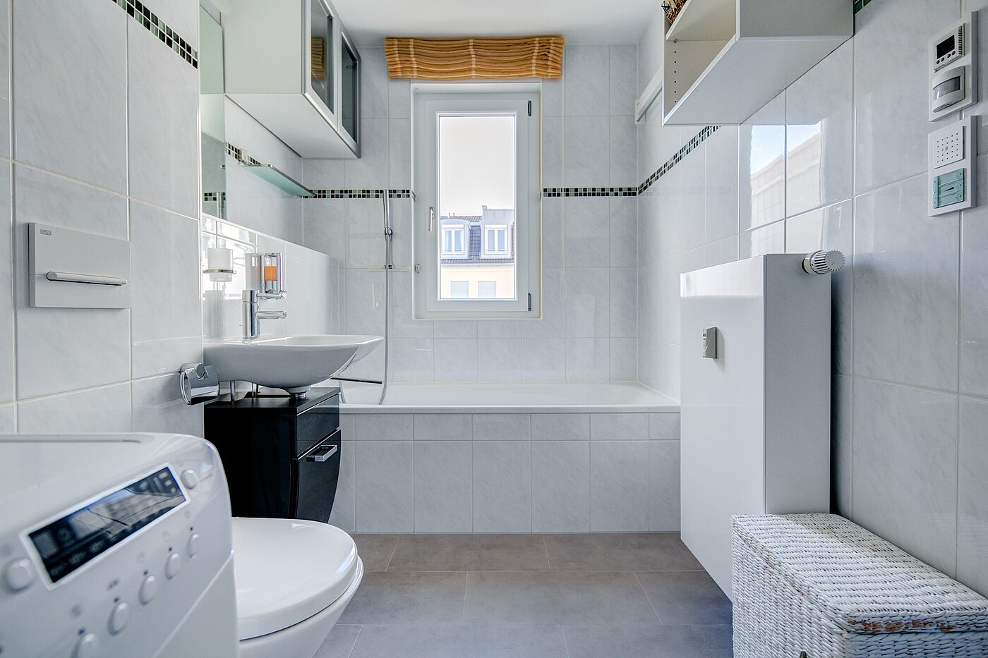 Квартира в многоэтажно доме с 2 комнатами | München-Laim | 700241 | Waschmaschine und Badewanne
