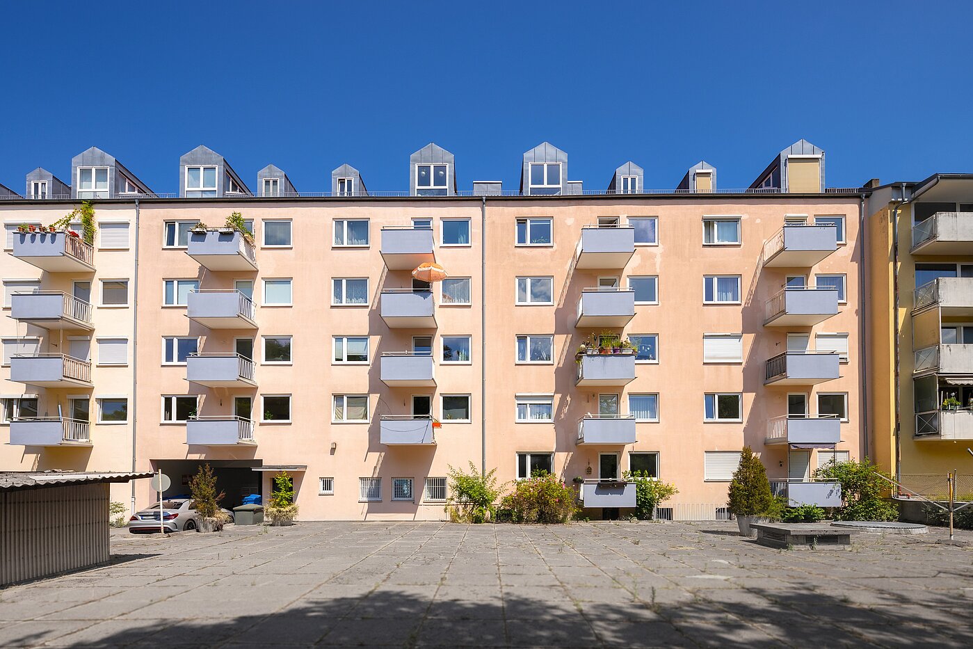 Квартира в многоэтажно доме с 3 комнатами | München-Obergiesing | 70028 | Hofansicht
