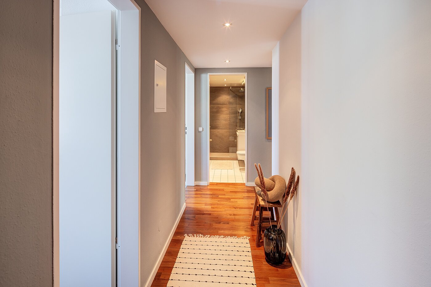 Квартира в многоэтажно доме с 2.5 комнатами | München-Fasangarten | 702211 | Heller Flur