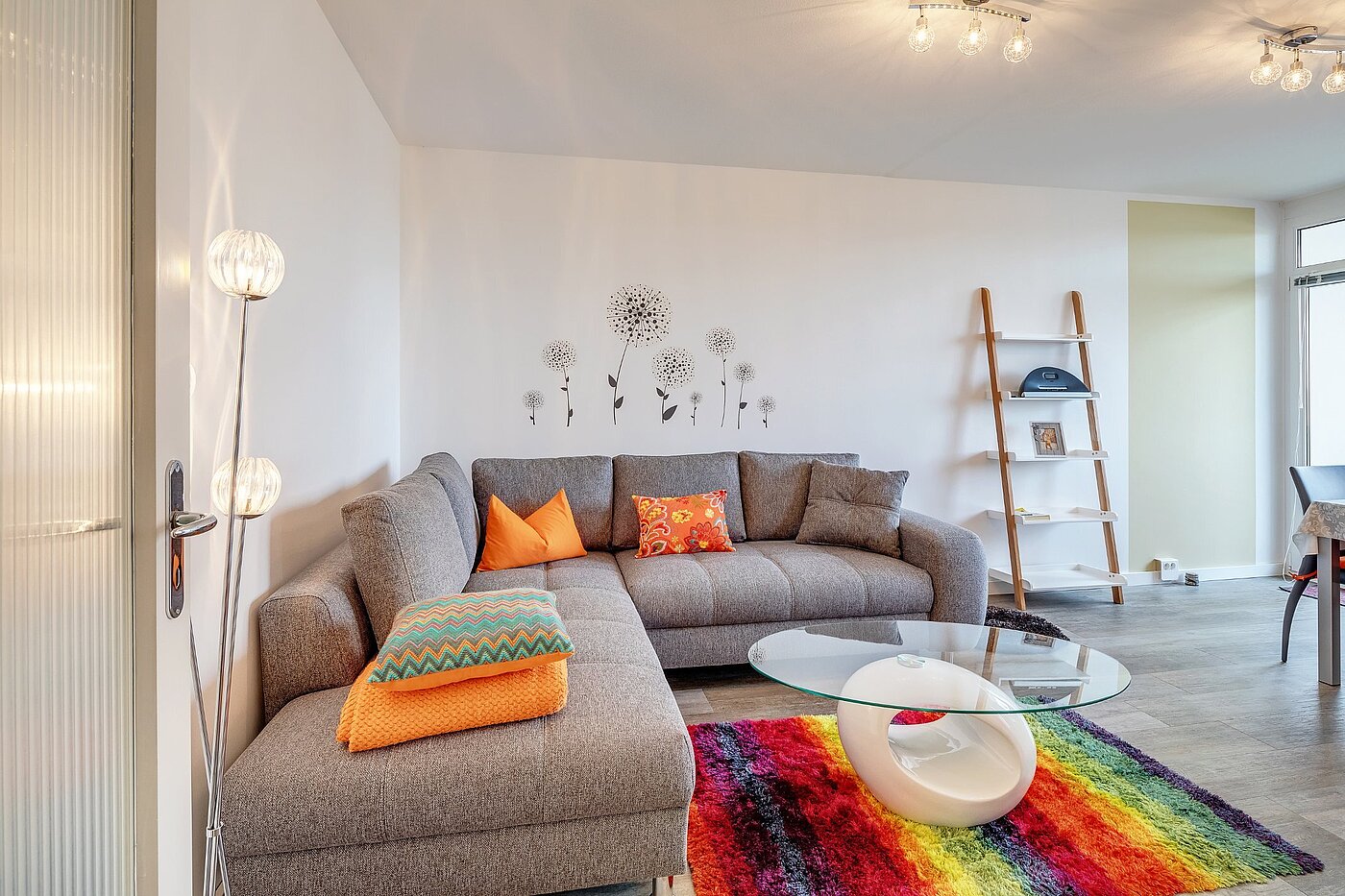 Квартира в многоэтажно доме с 2 комнатами | München-Aubing | 2104ML1 | Wohnzimmer mit Zugang...
