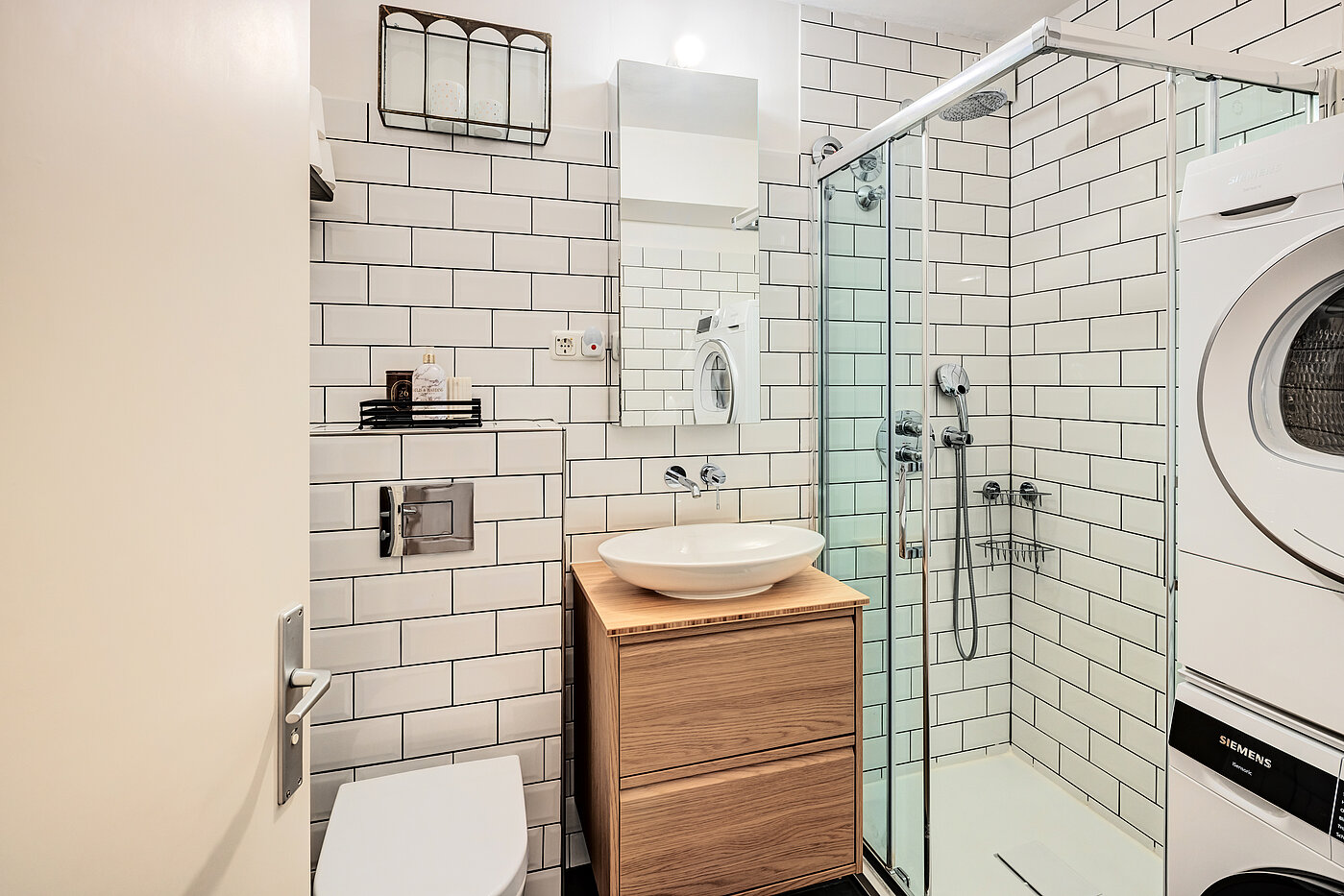 Квартира в многоэтажно доме с 3 комнатами | München-Haidhausen | 70447 | Schöne Dusche