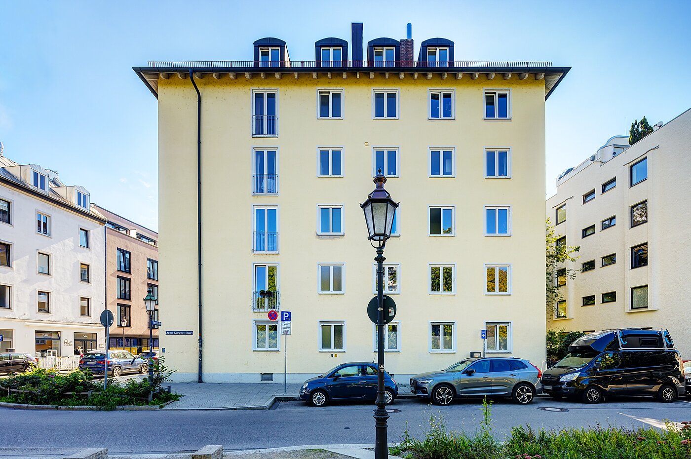 Квартира в многоэтажно доме с 2 комнатами | 70075 | Gepflegtes Objekt