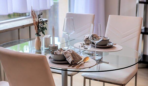 Квартира в многоэтажно доме с 2 комнатами | München-Sendling-Westpark | 704131 | Esszimmer