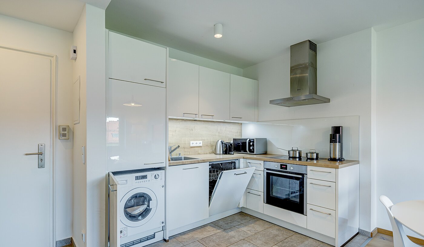 Apartment с 1 комнатная | München-Schwabing | 70198 | ...Waschtrockner