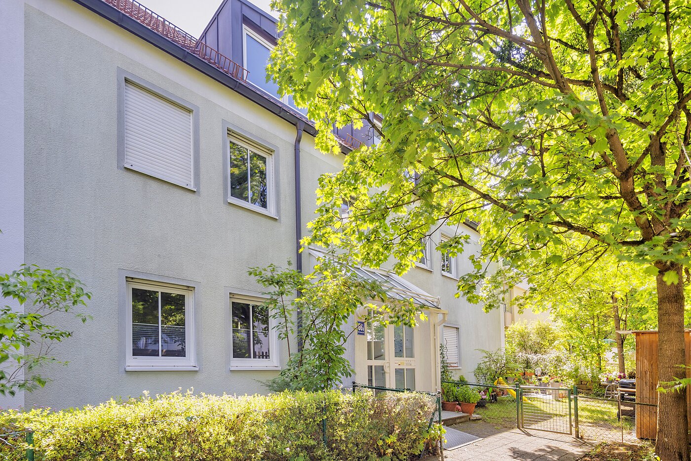 Квартира в многоэтажно доме с 2 комнатами | München-Laim | 70226 | ...Rückgebäude