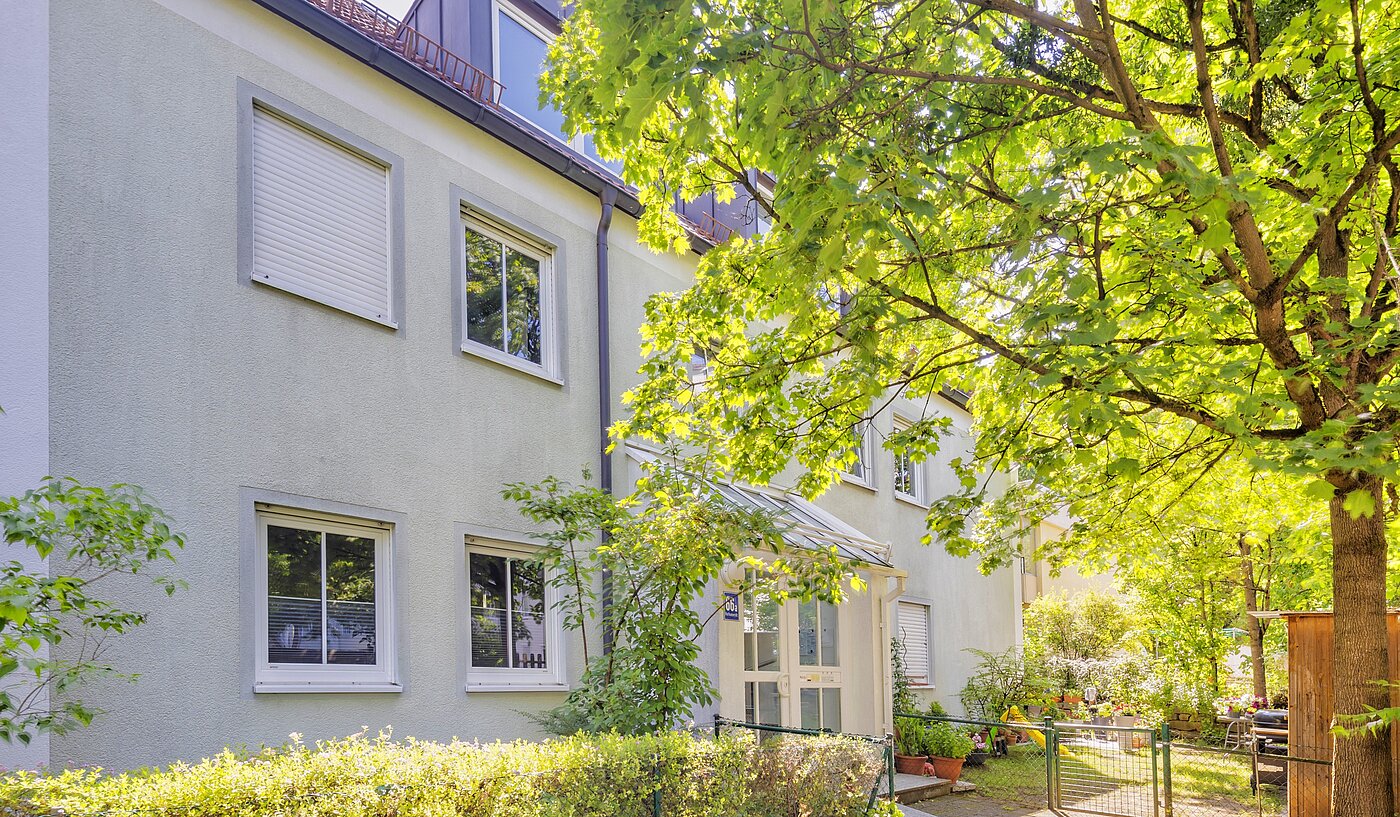 Квартира в многоэтажно доме с 2 комнатами | München-Laim | 70226 | ...Rückgebäude