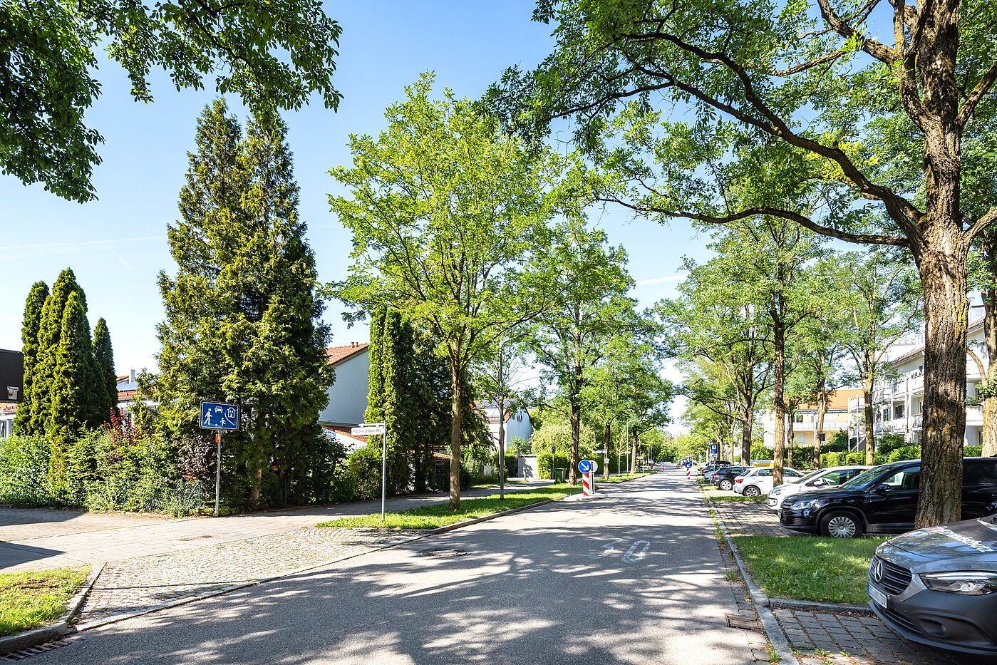Квартира в многоэтажно доме с 2 комнатами | Poing | 70373 | Straßenansicht
