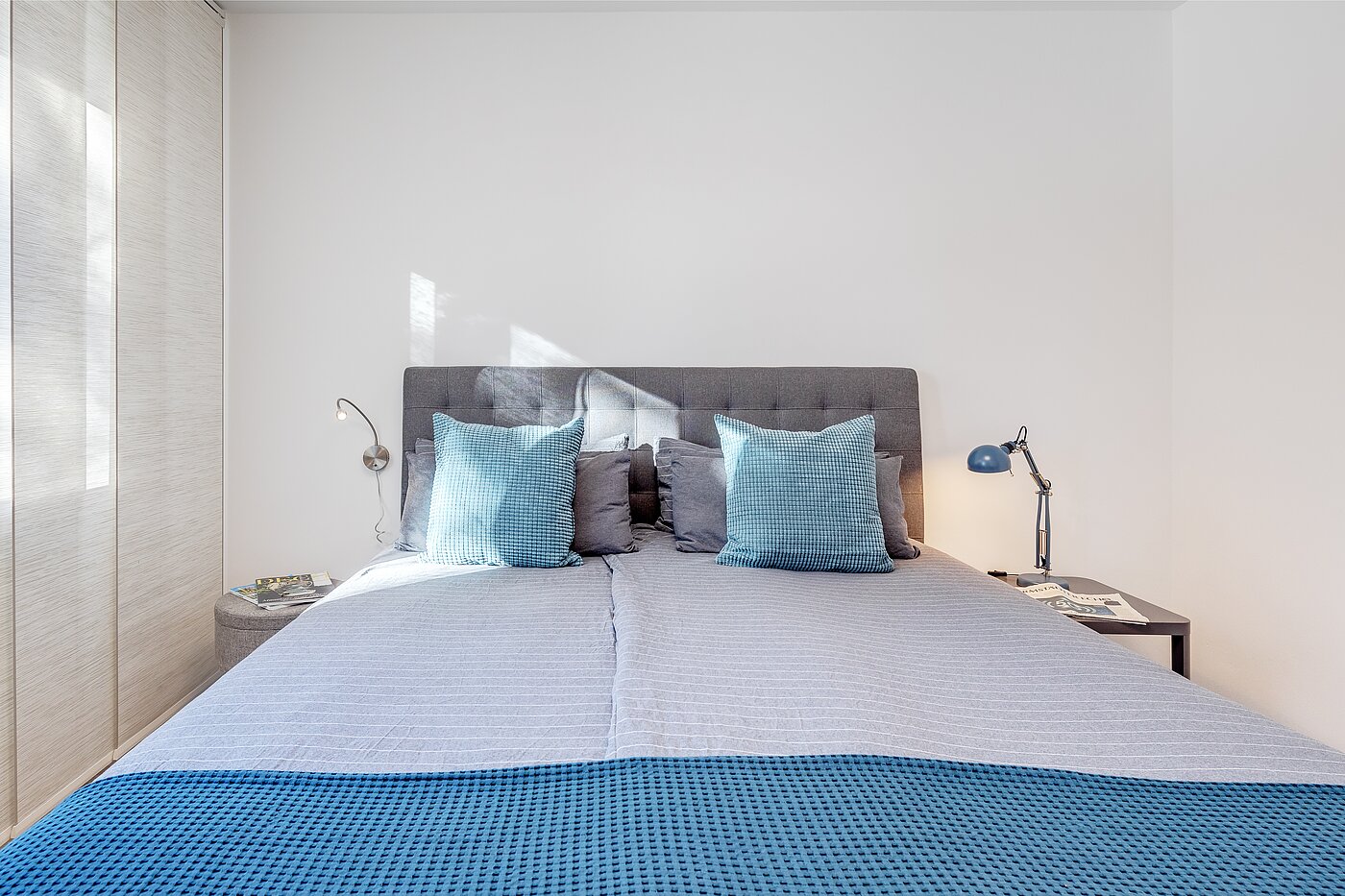 Плоский с 2 комнатами | München-Moosach | 70462 | Großes Bett
