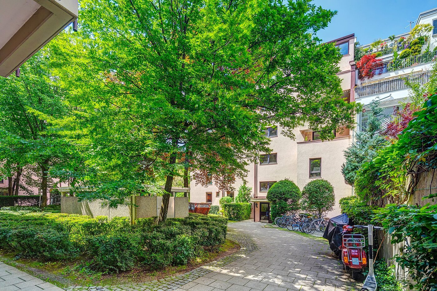 Квартира в многоэтажно доме с 2 комнатами | München-Sendling | 2106ML2 | Begrünter Innenhof