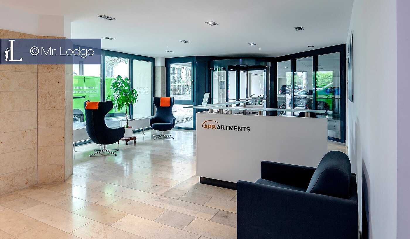 Квартира в многоэтажно доме с 1 комнатная | München-Bogenhausen | 1802ML4 | Empfangsbereich mit Concierge