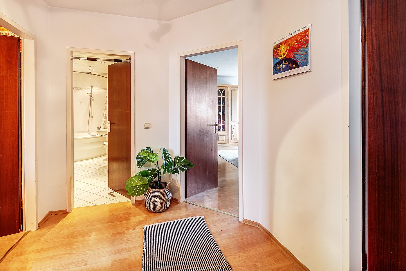 Квартира в многоэтажно доме с 2 комнатами | Germering | 70029 | Geräumige Diele