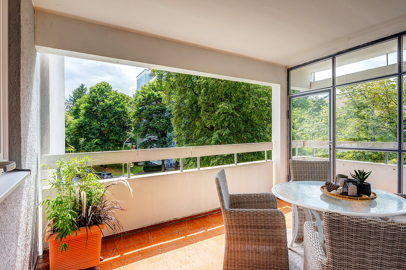 Квартира в многоэтажно доме с 3 комнатами | Unterhaching | 70421 | Grüne Aussichten