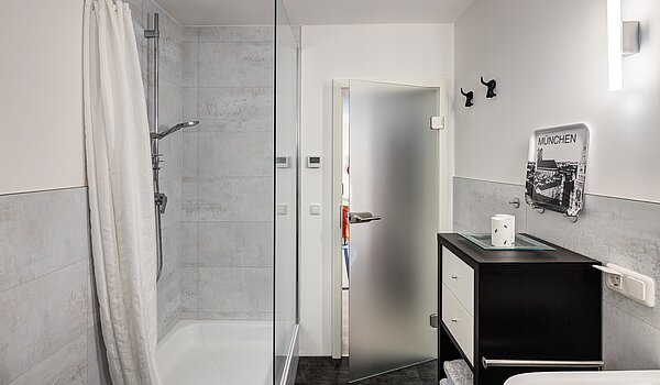 Особняк с 4 комнатами | Neubiberg | 70429 | ...