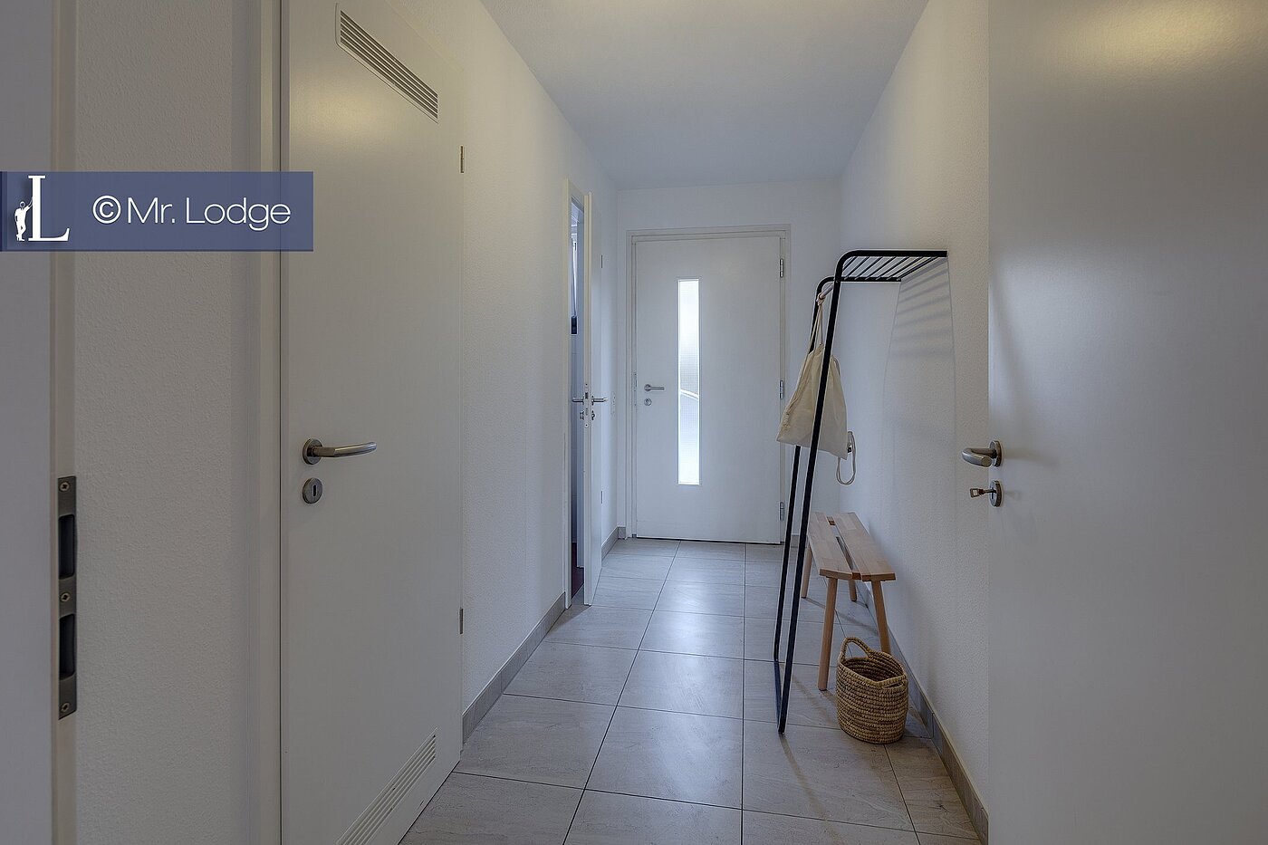 Квартира в многоэтажно доме с 5 комнатами | München-Trudering | 1902ML4 | Flur