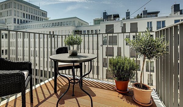 Квартира в многоэтажно доме с 2 комнатами | München-Maxvorstadt | 70023 | Sonniger Westbalkon