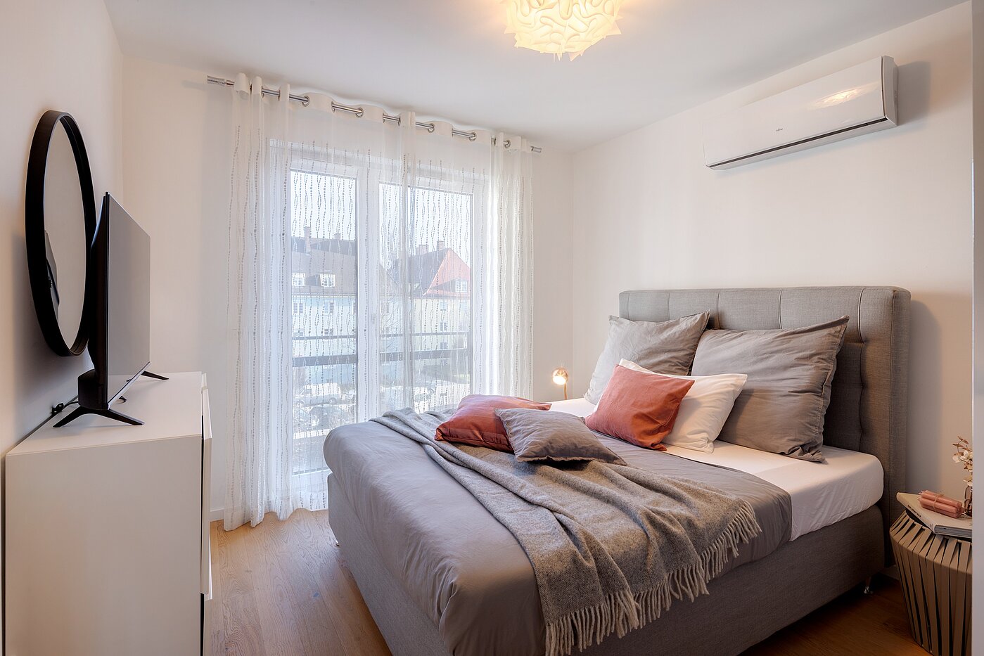 Квартира в многоэтажно доме с 4 комнатами | München-Bogenhausen | 70380 | Gäste- oder...