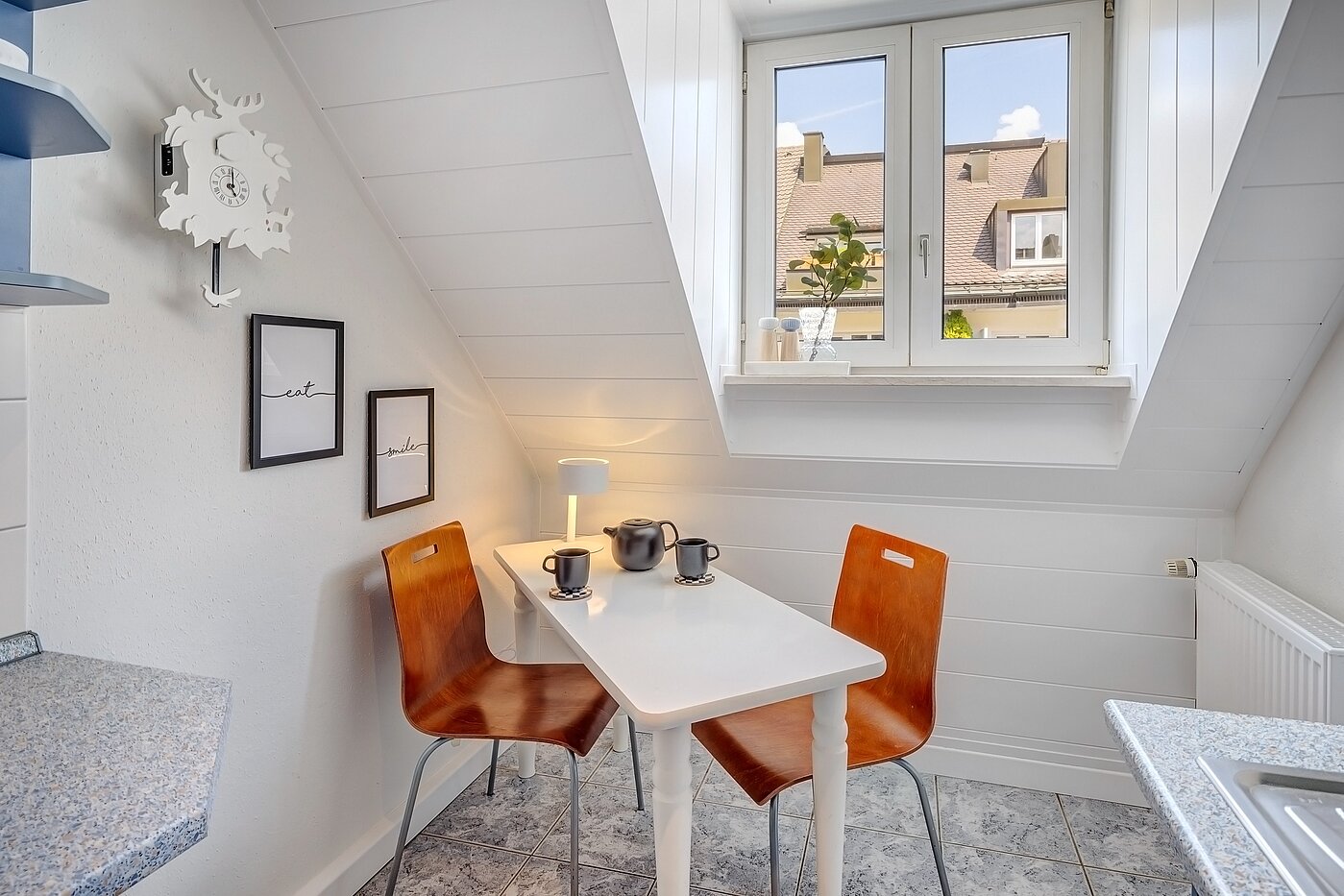 Квартира в многоэтажно доме с 1.5 комнатами | München-Schwabing | 70014 | ...kleinem Essplatz