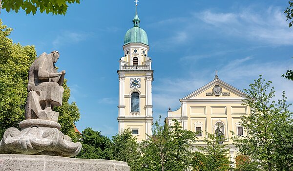 Квартира в многоэтажно доме с 1 комнатная | München-Maxvorstadt | 700022 | St. Joseph Kirche