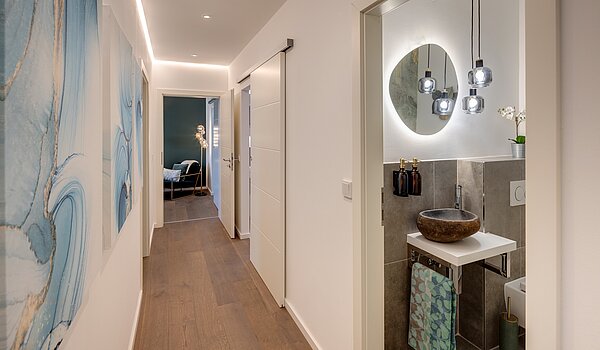 Квартира в многоэтажно доме с 3 комнатами | München-Sendling | 70167 | Weitläufiger Flur