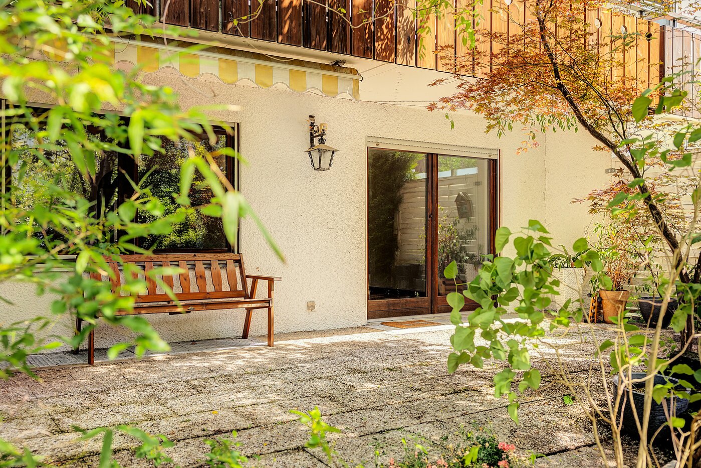 Угловой террасный дом с 5 комнатами | Penzberg | 701121 | ...Terrasse und...