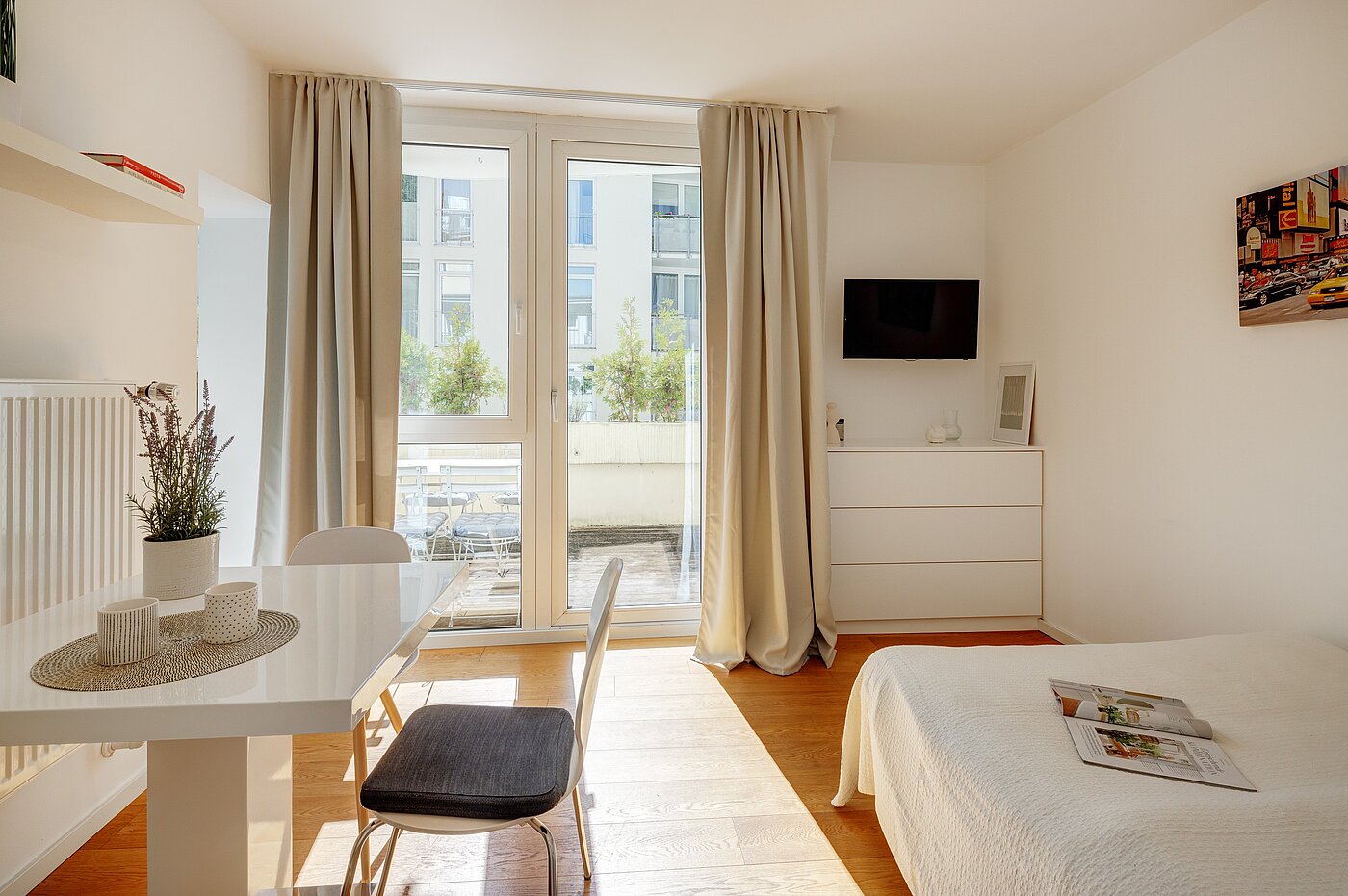 Квартира в многоэтажно доме с 1 комнатная | München-Maxvorstadt | 70027 | ...lichtdurchfluteten Räumen