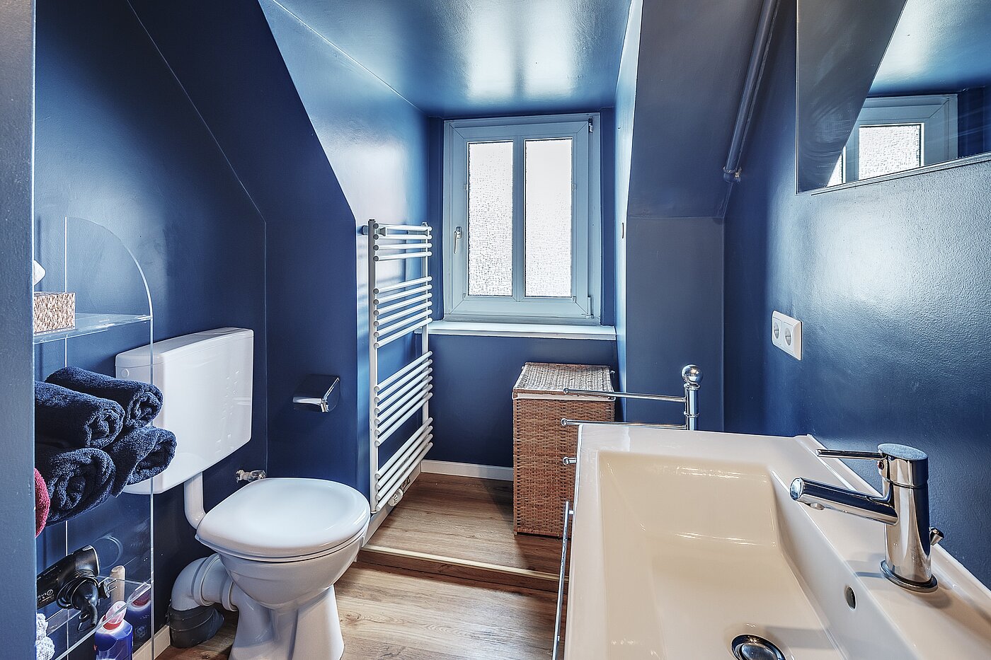 Квартира в многоэтажно доме с 2 комнатами | München-Maxvorstadt | 2211ML6 | Helles Duschbad