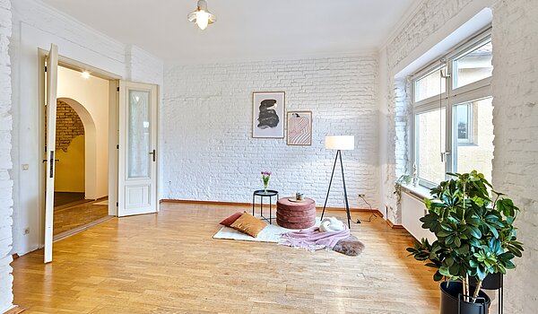 Квартира в многоэтажно доме с 2 комнатами | München-Isarvorstadt | 703031 | Wohnbereich