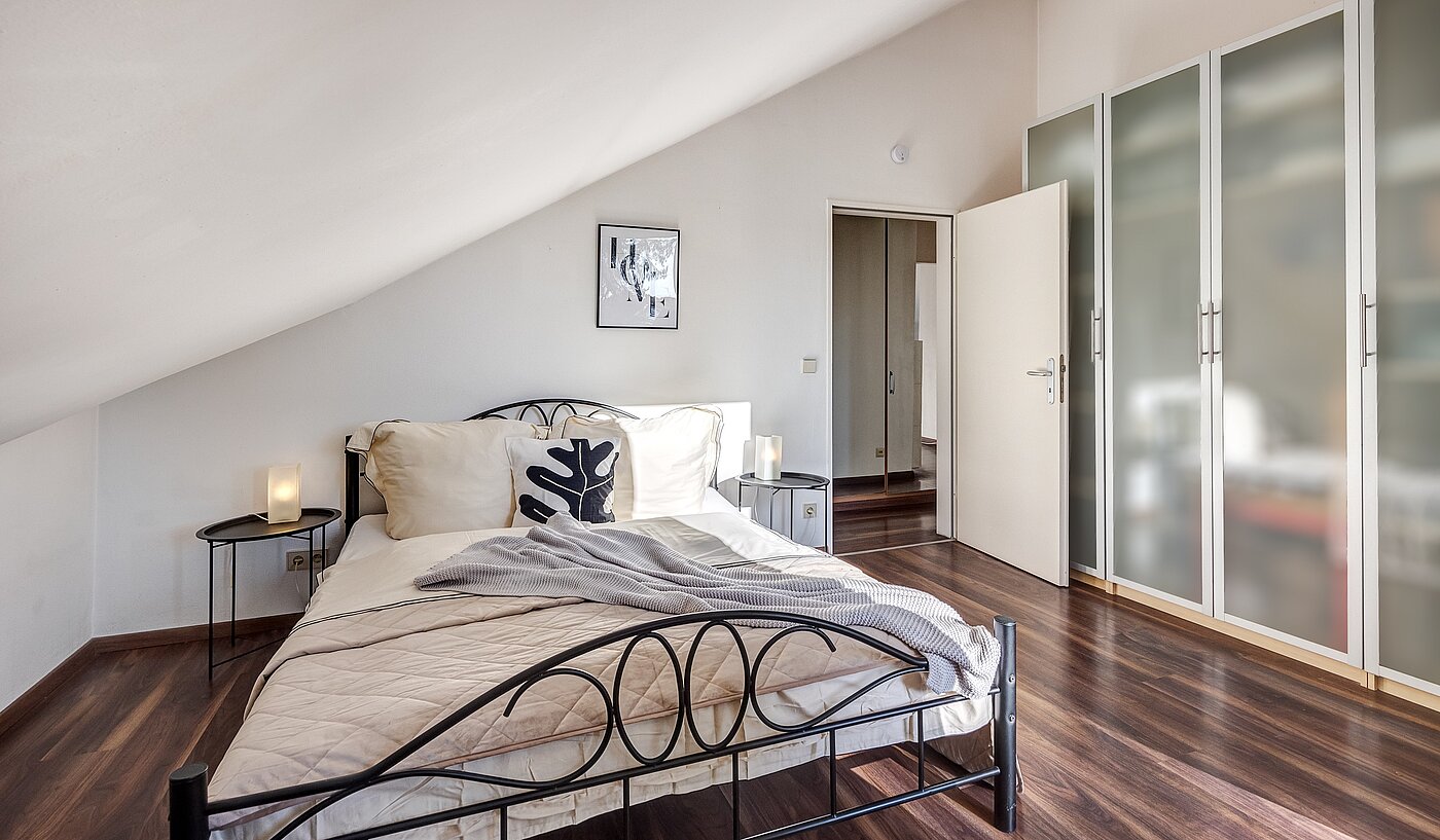 Квартира в многоэтажно доме с 2 комнатами | München-Untermenzing | 70177 | Helles Schlafzimmer...