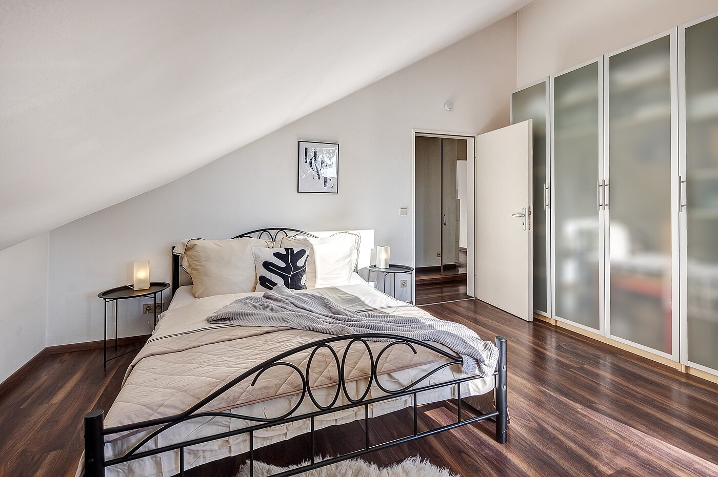 Квартира в многоэтажно доме с 2 комнатами | München-Untermenzing | 70177 | Helles Schlafzimmer...