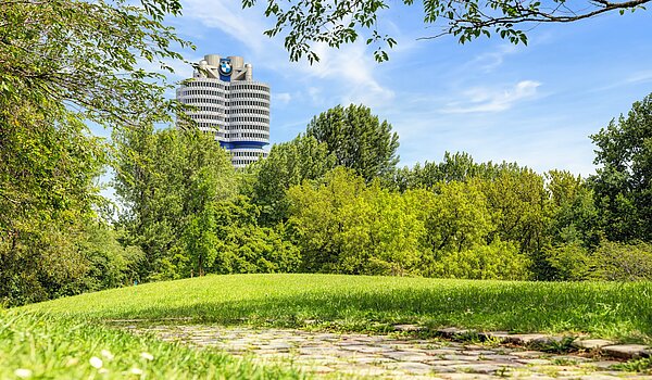 Квартира в многоэтажно доме с 3 комнатами | München-Schwabing | 703181 | Potentieller Arbeitgeber