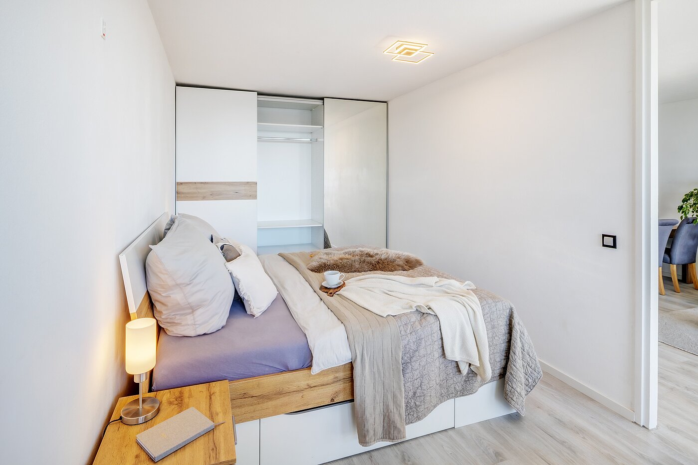 Квартира в многоэтажно доме с 2 комнатами | München-Haidhausen | 70214 | Großer Kleiderschrank