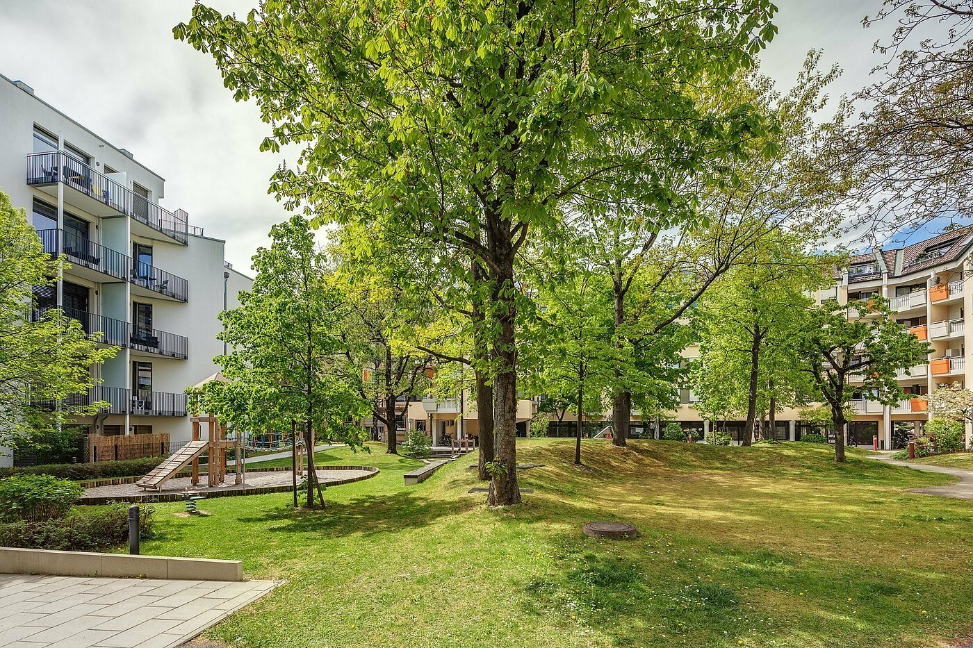 Квартира в многоэтажно доме с 1.5 комнатами | München-Bogenhausen | 1904ML6 | Grüne und...