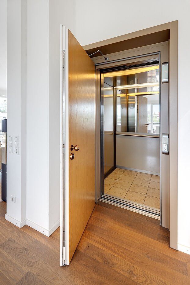 Penthouse с 3.5 комнатами | München-Oberföhring | 70237 | ...direktem Zugang zum Lift